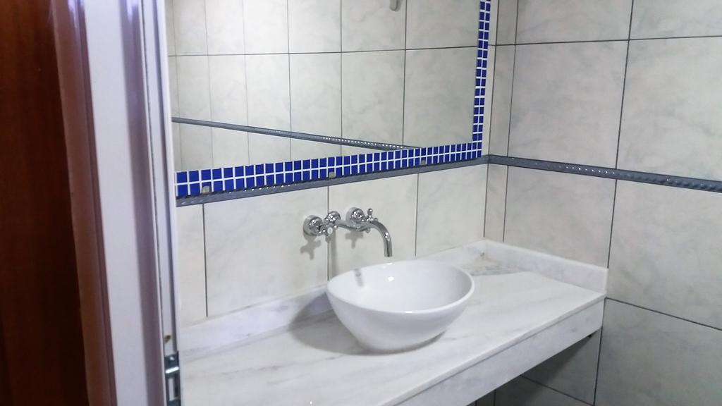 Tucan Hostel Puerto Iguazu Bagian luar foto