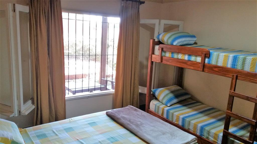 Tucan Hostel Puerto Iguazu Bagian luar foto